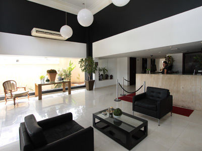 Oasis Tower Hotel